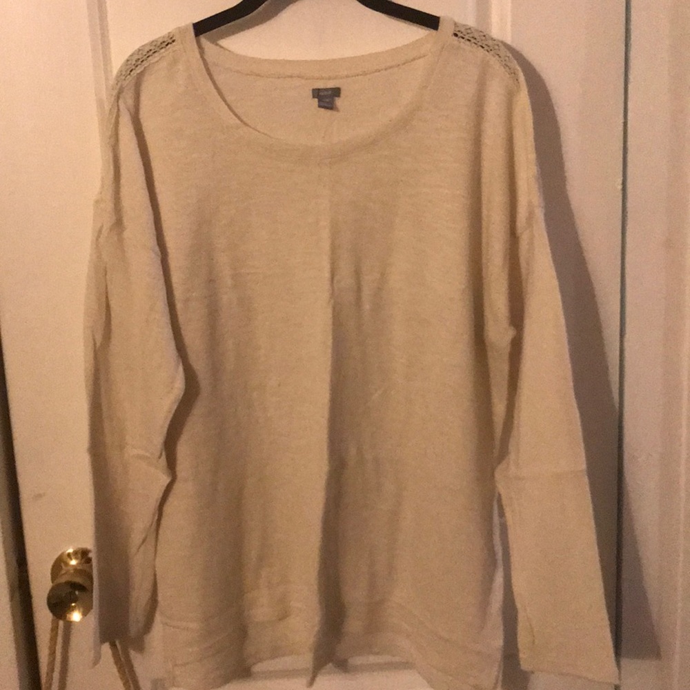 🥳 5 for $25 🥳 Aerie Shirt